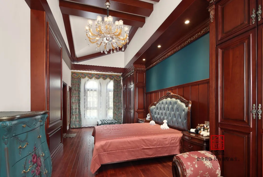 金舍裝飾上山間400平美式風格實景作品