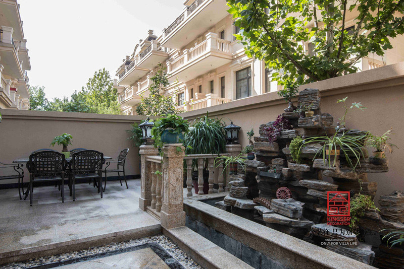 鑫界王府600平別墅裝修設(shè)計歐式風(fēng)格小院實景圖