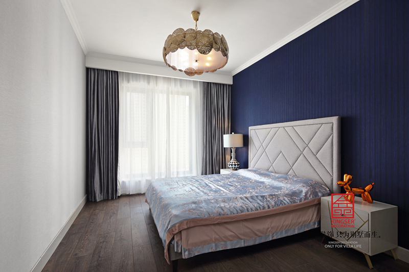 天山九峯210㎡輕奢風(fēng)格臥室裝修實景圖