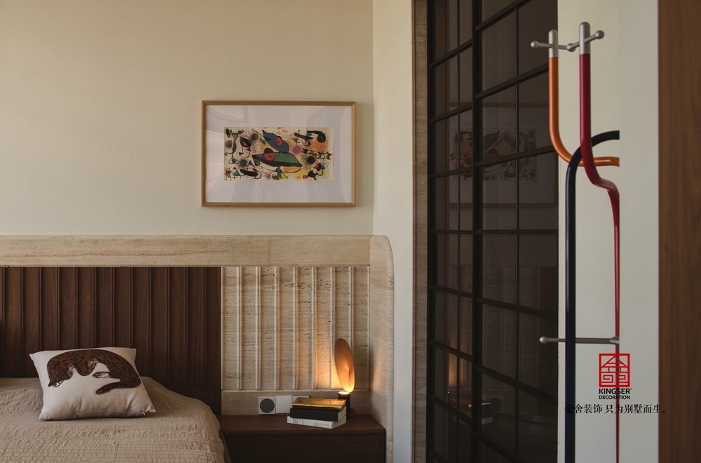 東南智匯城200平米現(xiàn)代風(fēng)格裝修-臥室